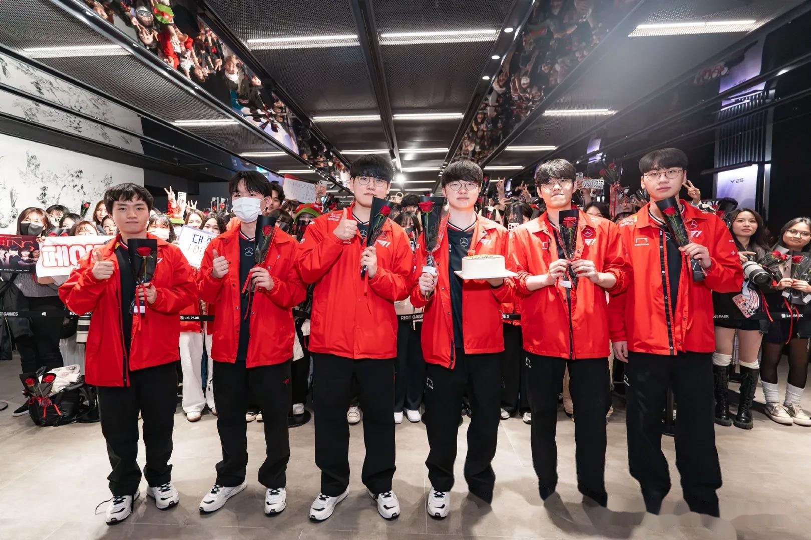 开云体验APP官网入口-Faker重返赛场，出色发挥首场状态出色，瑞士队观众沸腾！赛场气氛高涨-开云体验APP官网入口